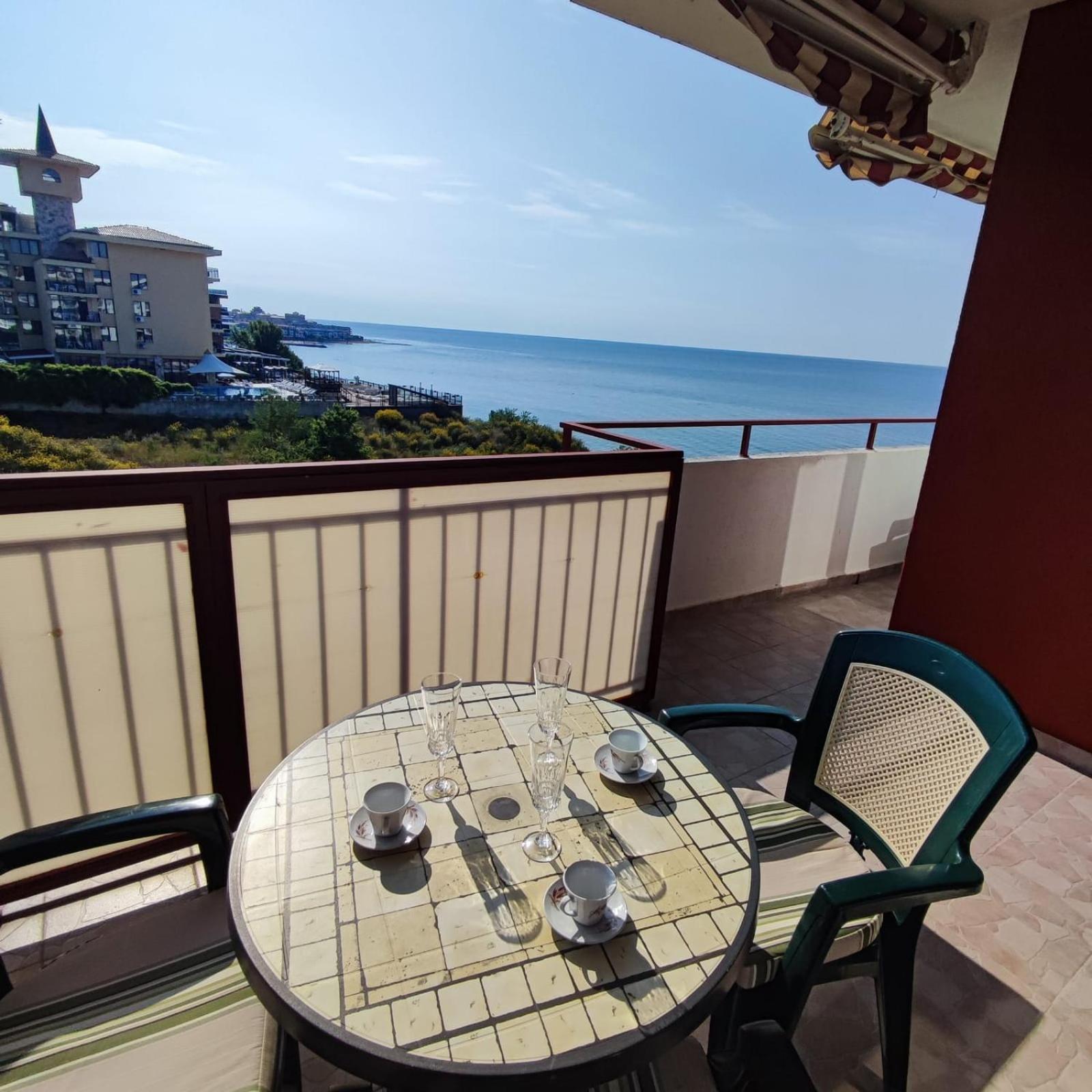 Panorama Marina Fort Beach - Premium Apartments Sea Viev Sveti Vlas Bagian luar foto